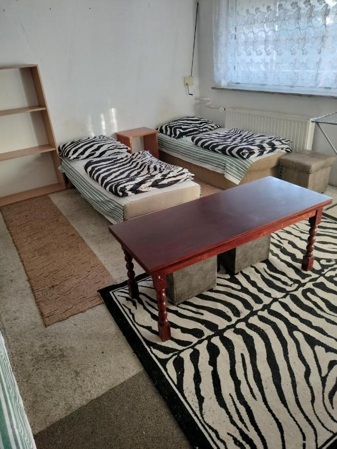 Pokoje Kwatery Noclegi 690490890 Konin  Exteriör bild